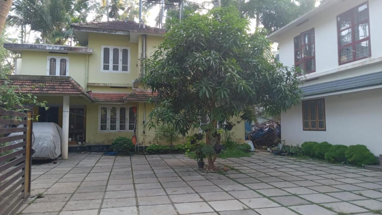 Greenchromide Homestays Mundrothuruth Exterior photo