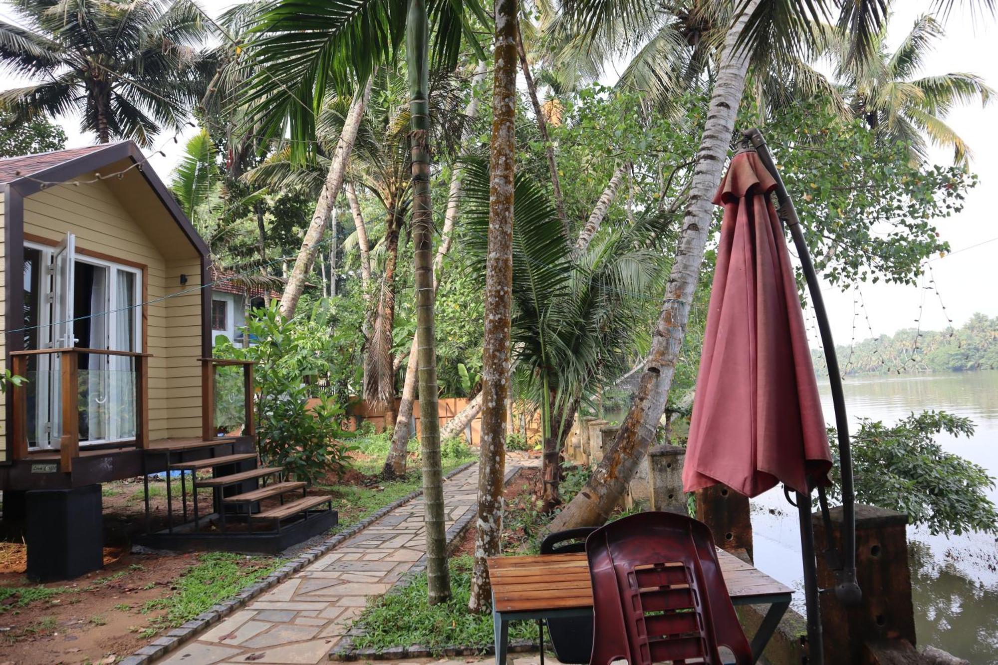 Greenchromide Homestays Mundrothuruth Exterior photo